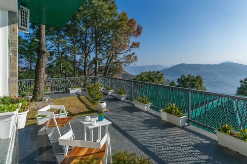 Serene w/ Outdoor Bonfire – 6 bedroom villa in Kasauli, Himachal Pradesh