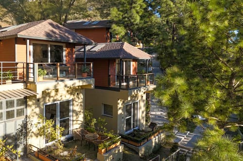 Matcha w/ Lawn @ Sirmour Baag – 6 bedroom villa in Kasauli, Himachal Pradesh