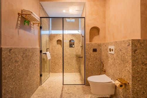 Purple Coral | Luxe 5-BHK Villa With Two Private Pools & Lift Near Chapora Fort