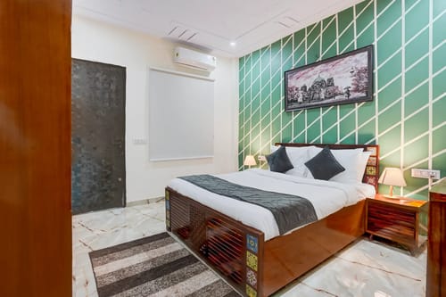 Tranquil Meadows | 5-BHK Farmhouse with Private Pool, Gazebo & Lush Garden – 5 bedroom villa in Delhi-ncr, Haryana