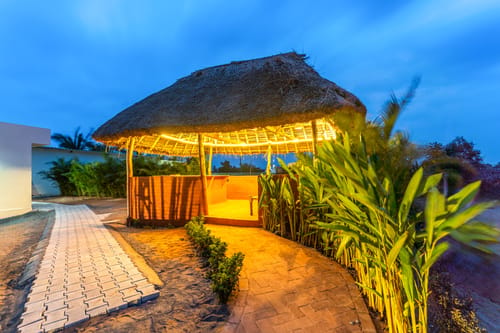 Malai | 1 Suite With Private Garden, Sit out, & Plunge Pool | 15 Mins from Panch Ratnas – 1 bedroom villa in Chennai, Tamil Nadu