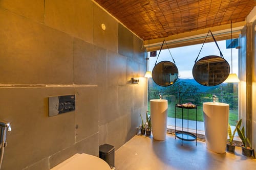 Leopard's Creek w/ Pool – 4 bedroom villa in Kasauli, Himachal Pradesh