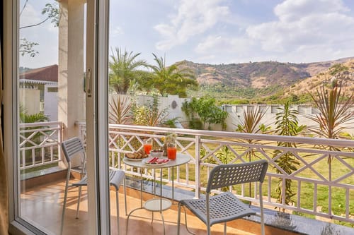 Kaarma Villa – 4 bedroom villa in Lonavala, Maharashtra