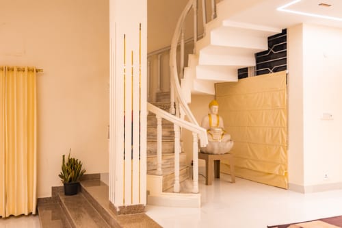 Crystal Farms | Pet-friendly 3-BHK Farmhouse with Private Pool, Bar, Garden & Elegant British Interiors | Close to Qutub Minar – 3 bedroom villa in Delhi NCR, Delhi