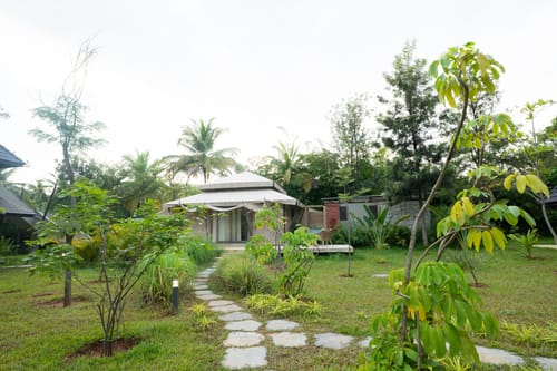 Tapovana Aroha | Pet-Friendly Boho Retreat with Luxury Tent, 2-BHK Villa , Moroccan-Style Pool, Firepit & Gardens – 3 bedroom villa in Bengaluru, Karnataka