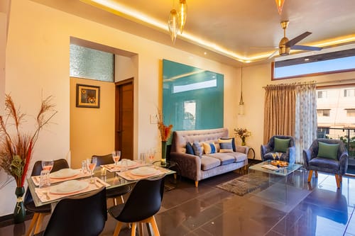 The Jazminn Skyglass | 3-BHK Pet-friendly Apartment with Balcony | Near Bengaluru Palace – 3 bedroom villa in Bengaluru, Karnataka