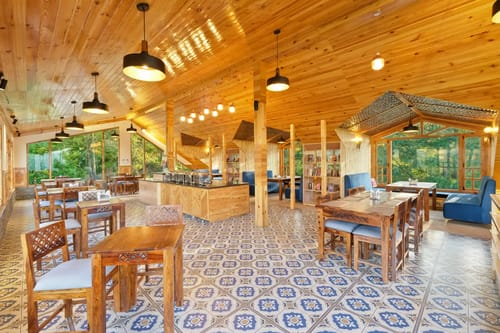 Cedarwood Cottage – 2 bedroom villa in Shimla, Himachal Pradesh