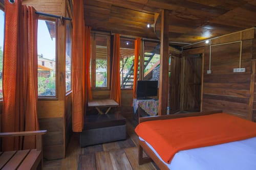 Wooden Log House @ Estate 15 – 2 bedroom villa in Bhimtal, Uttarakhand