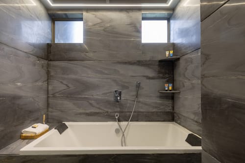 Ashbourne Estate - Wada