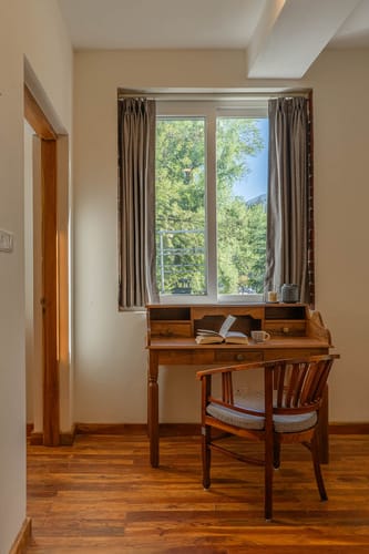 Shamrock Riverfront – 5 bedroom villa in Manali, Himachal pradesh