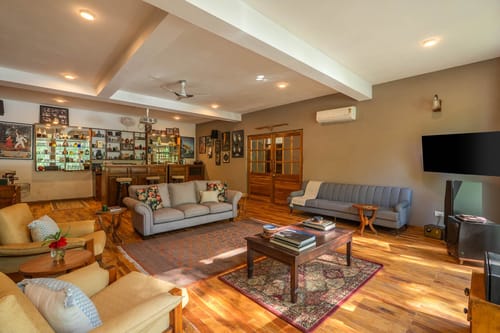 Shamrock Riverfront – 5 bedroom villa in Manali, Himachal pradesh