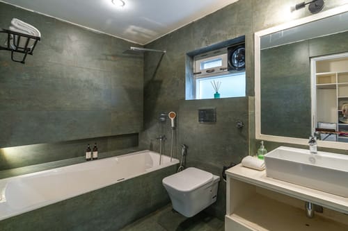 Aurora @ Riverside Symphony – 2 bedroom villa in Manali, Himachal Pradesh