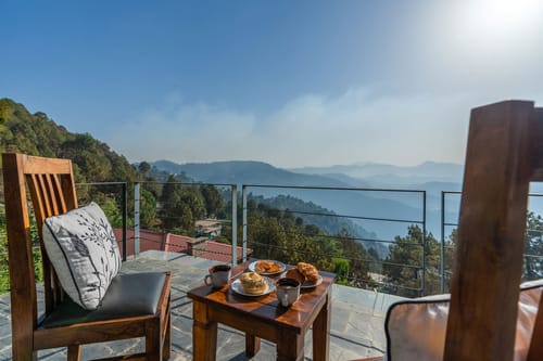 Hillcrest Villa – 4 bedroom villa in Kasauli, Himachal Pradesh