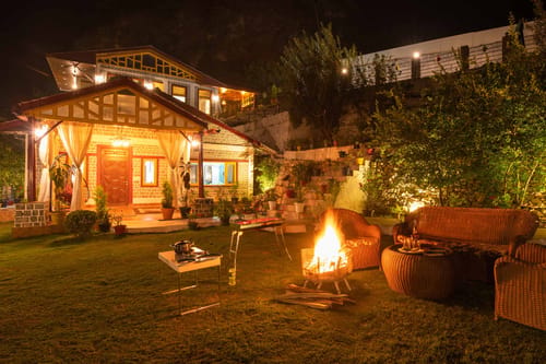 Spirits Unplugged w/ Outdoor Pool – 4 bedroom villa in Shimla, Himachal Pradesh