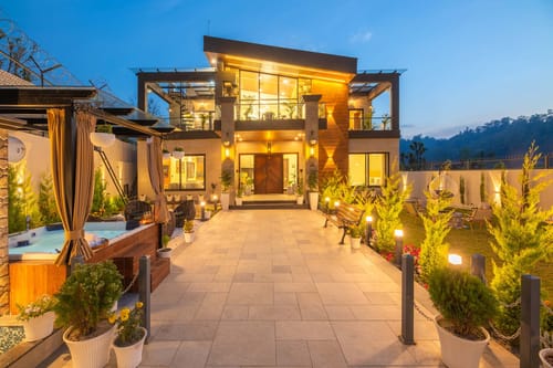 AVASAA - The House In The Wild – 4 bedroom villa in Dehradun, Uttarakhand