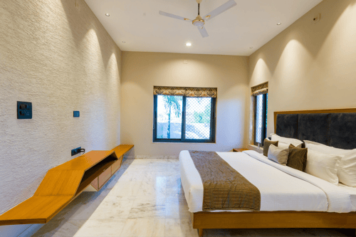 Jeevan Tara Villa | 3-BHK Pet-friendly Retreat: Private Pool, Garden & Scenic Views – 3 bedroom villa in Udaipur, Rajasthan