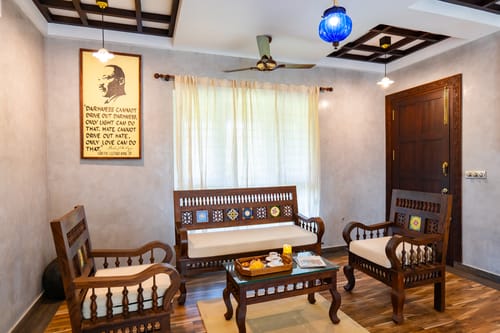 Vintage Retreat | 5-BHK Riverfront Heritage Villa With Speed Boat, Ayurvedic Spa & Cultural-Themed Rooms Near Malayattoor – 5 bedroom villa in Kochi, Kerala