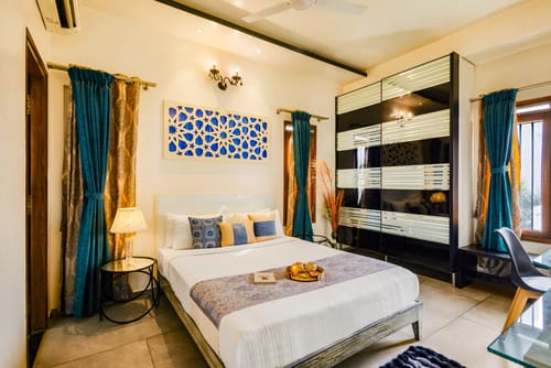 The Jazminn Skyglass | 3-BHK Pet-friendly Apartment with Balcony | Near Bengaluru Palace – 3 bedroom villa in Bengaluru, Karnataka
