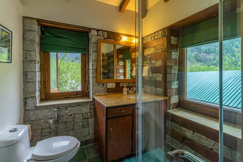 The Kathguni House – 3 bedroom villa in Manali, Himachal Pradesh