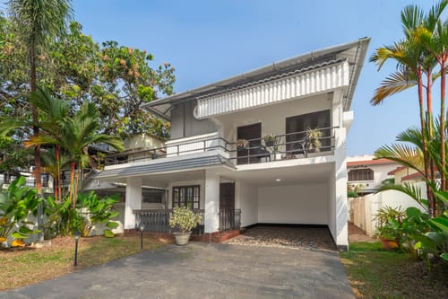 Riviera Residence Suite | Stunning Room With Shared Verandah, Sit-Out Area & Garden – 1 bedroom villa in Alappuzha, Kerala