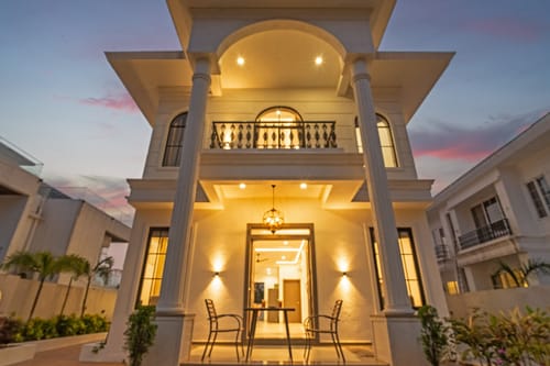 Villa Deluna – 4 bedroom villa in Lonavala, Maharashtra