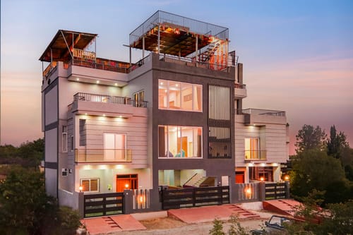 Beige @ Prathaniya Villa – 4 bedroom villa in Udaipur, Rajasthan