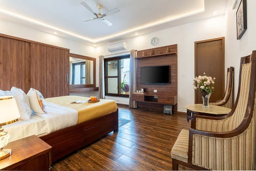 BrookVale Manor – 7 bedroom villa in Delhi-ncr, Delhi
