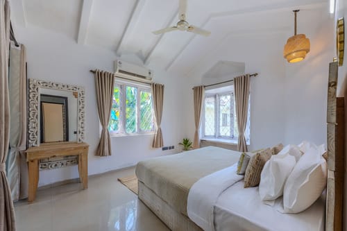 Cerulean Frame - Saligao – 3 bedroom villa in North Goa, Goa