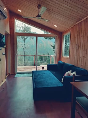 La Foret Cottages; Kaphlani Cottage – 1 bedroom villa in Mussoorie, Uttarakhand