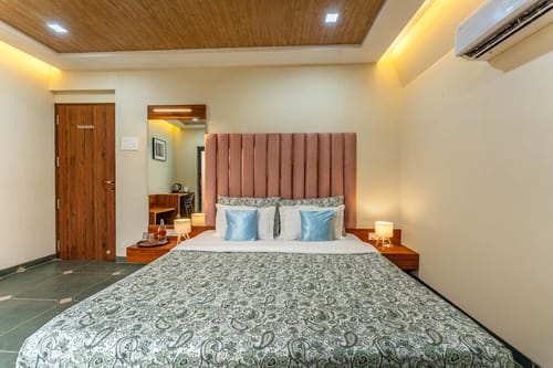 The Rising Sun – 6 bedroom villa in Karjat, Maharashtra