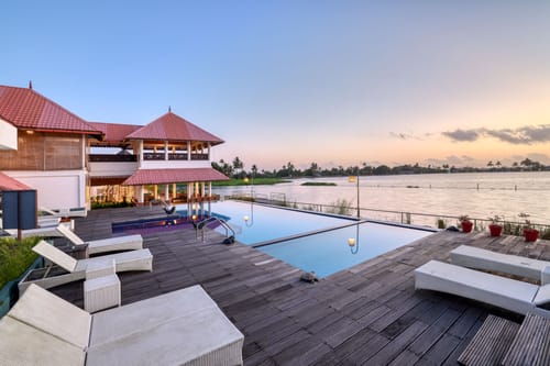 Paloma Back Water Resort | 1 Serene Suite by the Backwaters with Private Pool, Restaurant & Common Pool