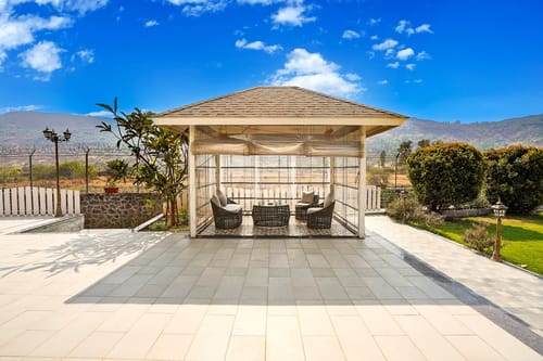 Nimishka Villa | 5-BHK Haven With Pvt Pool, Lavish Garden & Scenic Views – 5 bedroom villa in Lonavala, Maharashtra