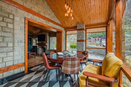 Lost in the Alps – 5 bedroom villa in Manali, Himachal Pradesh
