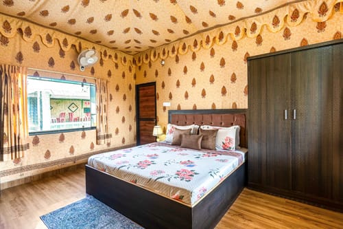 Premium Rooms @ Golden Pause – 5 bedroom villa in Jaipur, Rajasthan
