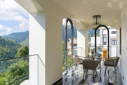 Juno House W/ Outdoor Jacuzzi - Ramgarh – 6 bedroom villa in Nainital, Uttarakhand
