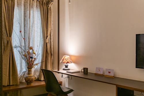 The Jazminn Alloyhall | 3-BHK Pet-friendly Apartment with Balcony | Near Bengaluru Palace – 3 bedroom villa in Bengaluru, Karnataka