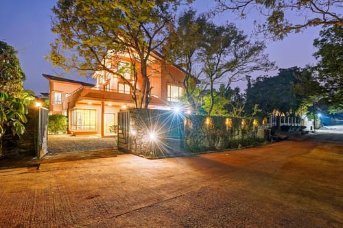 Villa 39 | Serene Pet-friendly 6-BHK Getaway With Private Pool, Gaming Zone & Balcony – 6 bedroom villa in Lonavala, Maharashtra