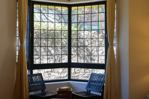Thistle House | Pet-friendly 4-BHK Hideaway with Gazebo & Terrace by Bhimtal Lake – 4 bedroom villa in Nainital, Uttarakhand