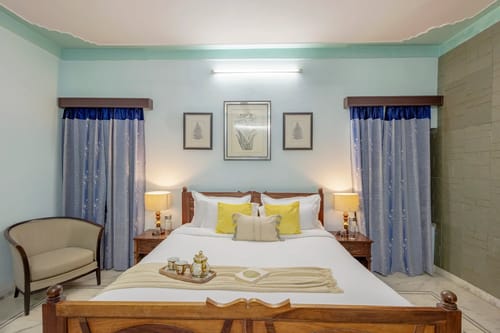 Abhimanyu Mansion Topaz | 2-BHK Haveli | Garden + Sit-Out Area | Central Location – 2 bedroom villa in Udaipur, Rajasthan