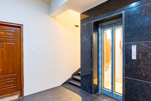 SLV Ventures Anagha | 1-BHK Pet-friendly Apartment with Lift | Near CHM Park – 1 bedroom villa in Bengaluru, Karnataka