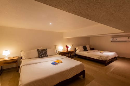 Pearl @ Sunset On The Lake - Igatpuri