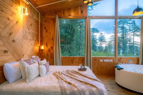 Van Gogh's Treehouse|Jacuzzi|Bonfire|Starry Nights