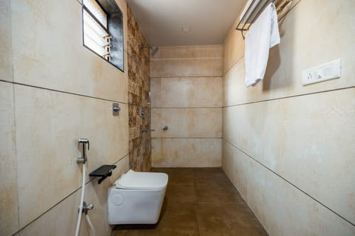 4 Deluxe Cottages @ Ever Falls – 4 bedroom villa in Karjat, Maharashtra