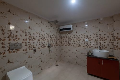 Amara Dawn | 4-BHK | Near Nainital Lake | Hill Views | Pet friendly  – 4 bedroom villa in Nainital, Uttarakhand