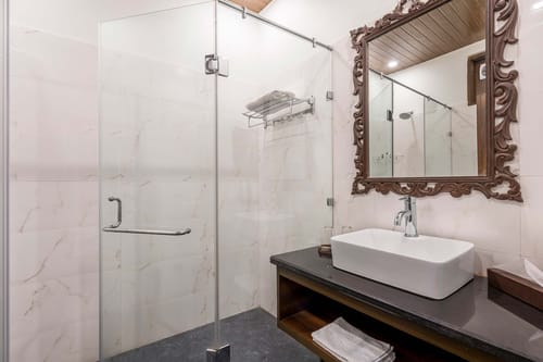 3 Rooms @Pine Estate w/ Complimentary Breakfast – 3 bedroom villa in Shimla, Himachal Pradesh