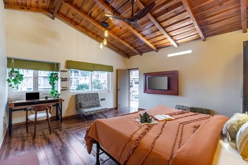 Celestial Rhapsody | Charming 3-BHK Villa With Garden, Terrace & Scenic Views – 3 bedroom villa in Nainital, Uttarakhand