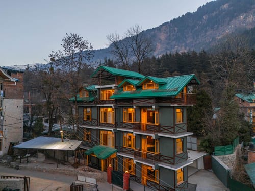 2 Rooms @ Johnson Studios – 2 bedroom villa in Manali, Himachal Pradesh