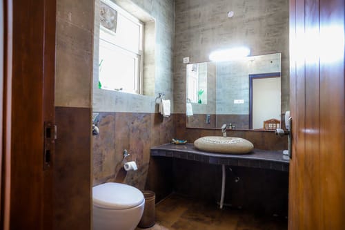Jolly @ Mistletoe House – 4 bedroom villa in Bhimtal, Uttarakhand