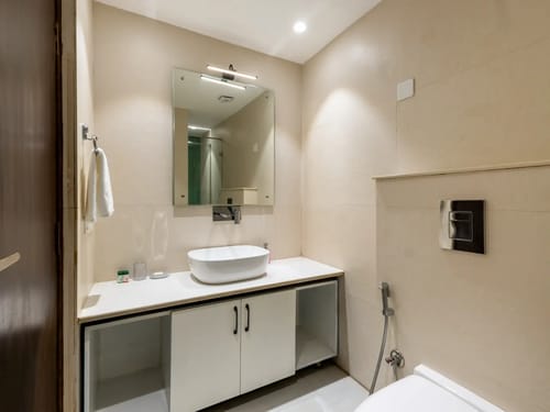 Shukrana 4BHK Luxury Retreat | Mall Road