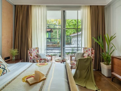 Suntuarios Casa Ikkebana | 4-BHK | Pvt Pool | Jacuzzi | Bar